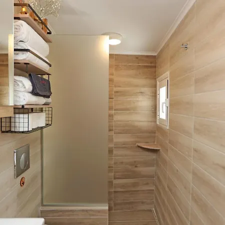Katianna Stone Petite Tatil Evi Ermoupoli